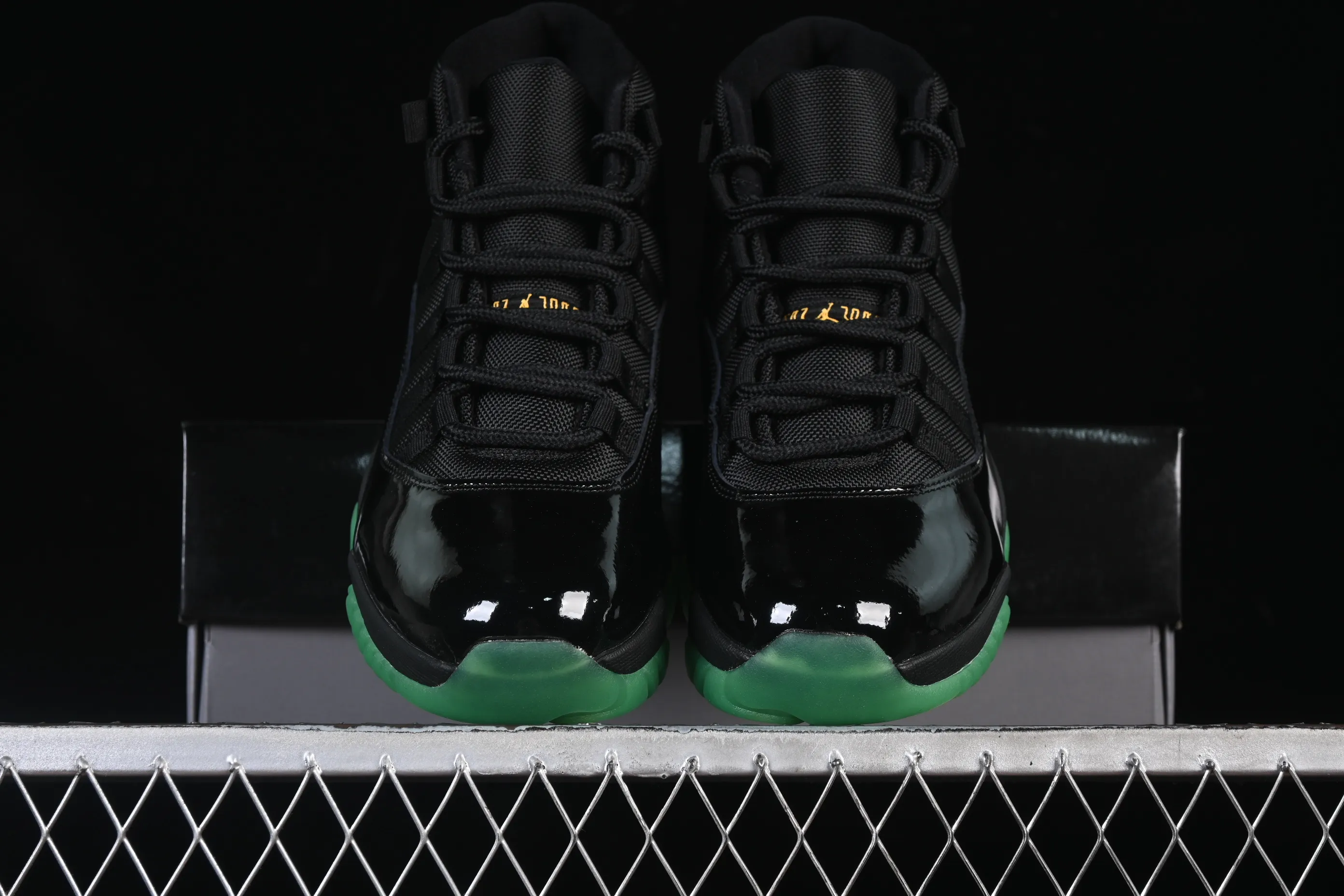 All categories Air Jordan Jordan series basketball shoes Air Jordan 11 Air Jordan 11 Retro "Green Black" AJ11 Joe 11 black and green CT8012-037